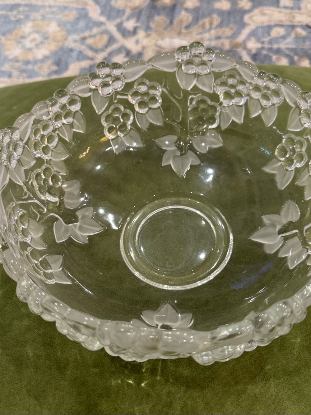 Here I have a Mikasa WALTHER crystal serving bowl